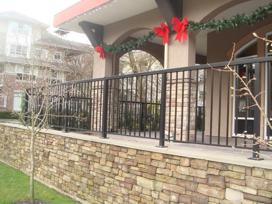 Images Tops Aluminum Railings Ltd