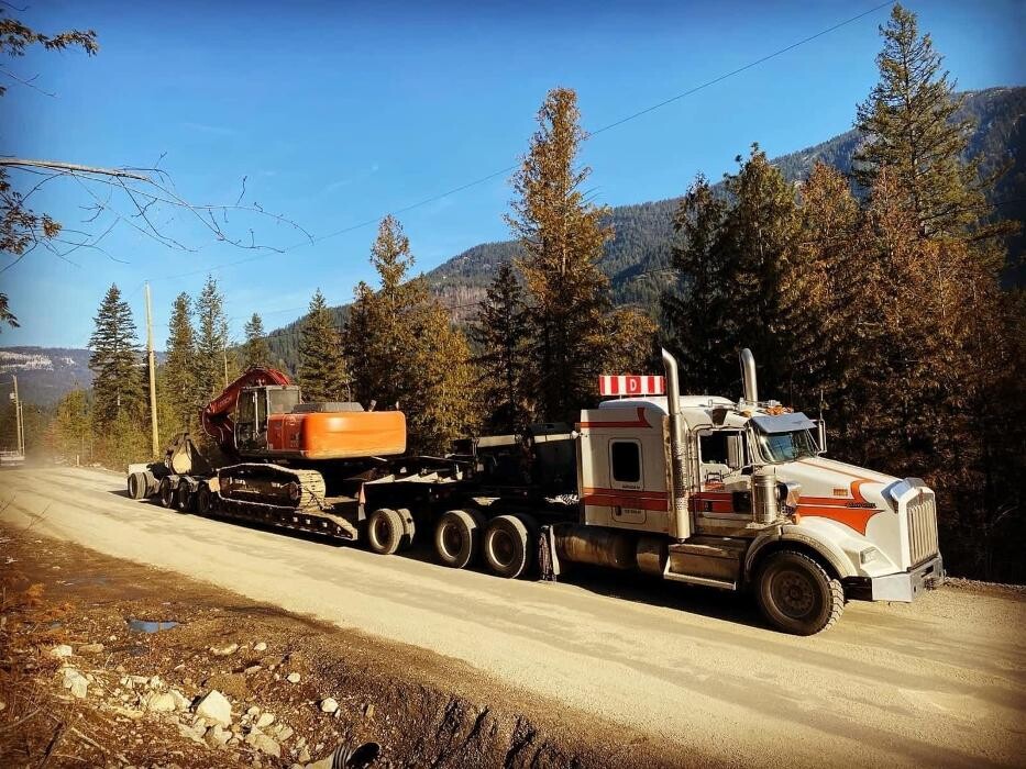 Images Drake's Heavy Haul