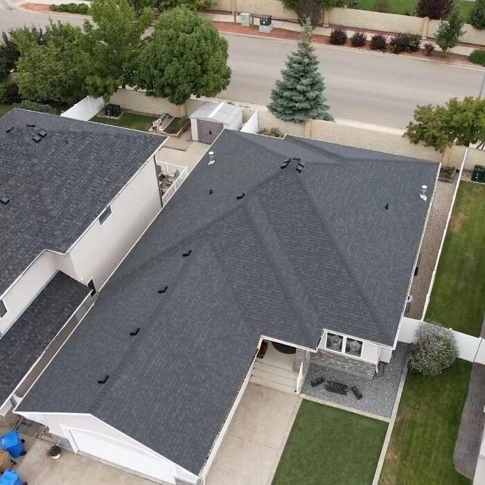 Images Wiebe's Roofing Ltd.