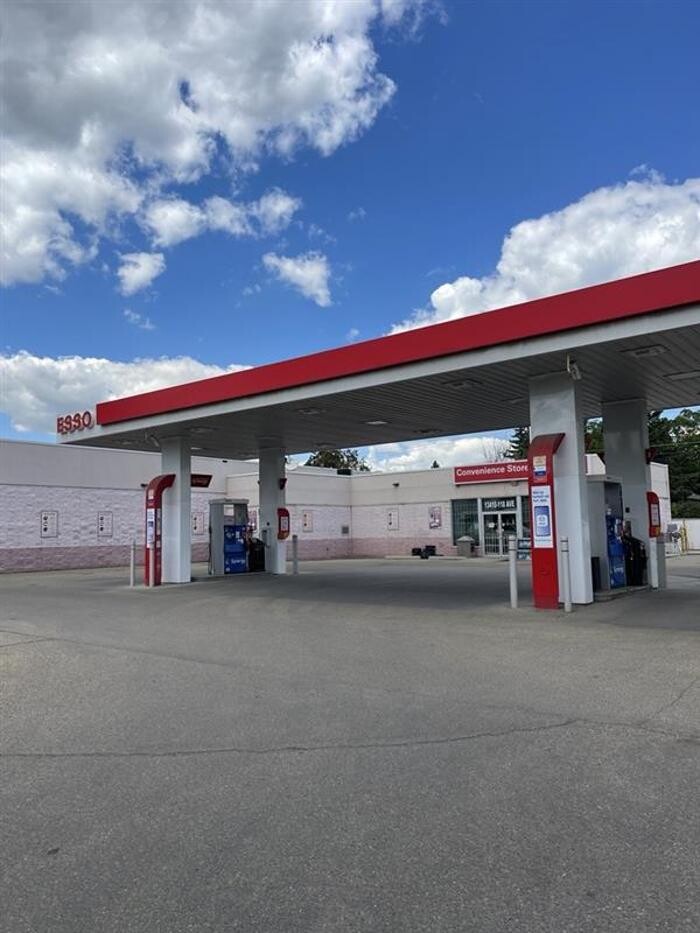 Images CoinFlip Bitcoin ATM - Esso (Edmonton)