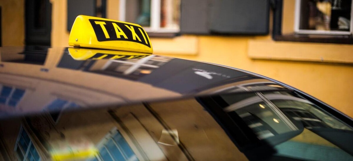 Images Taxi CSÛRE