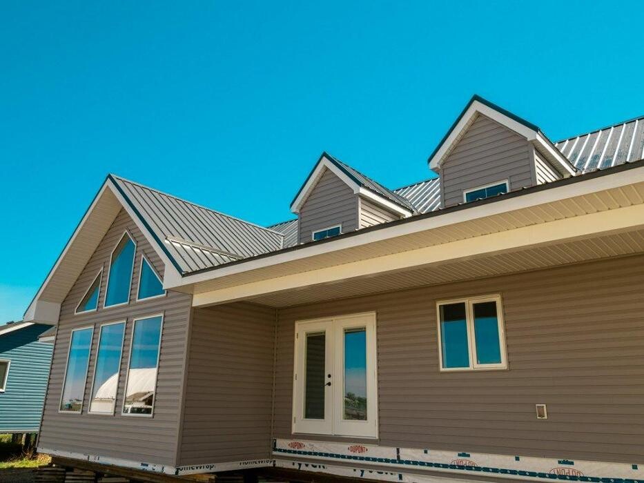 Images Destiny Homes Inc.