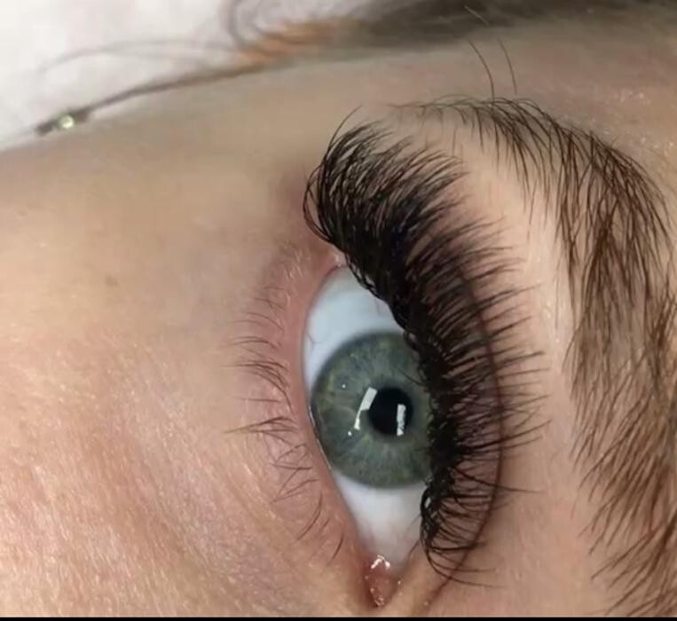 Images Glow By V - Lashes & Brows