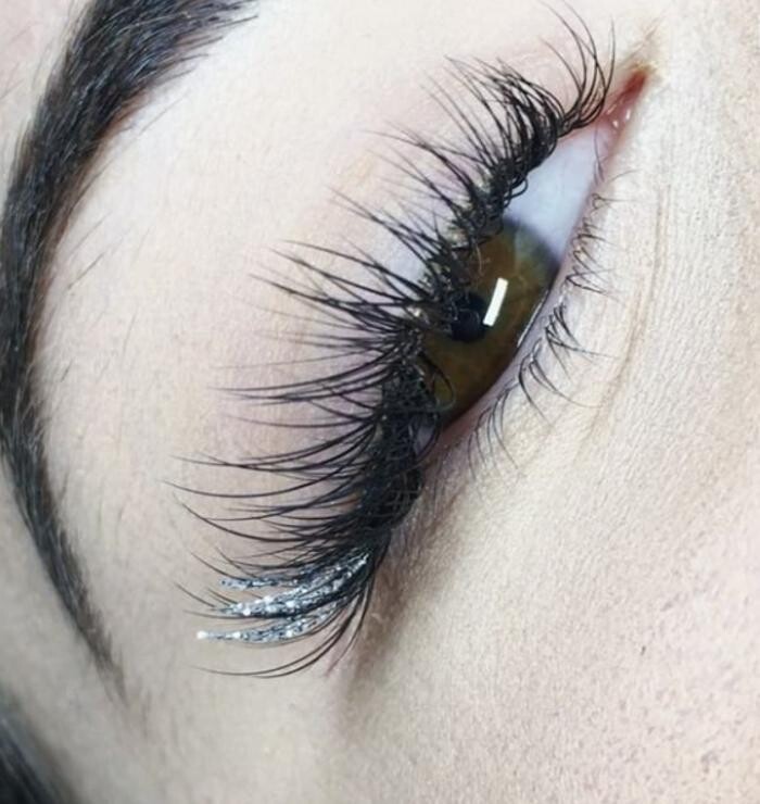 Images Glow By V - Lashes & Brows