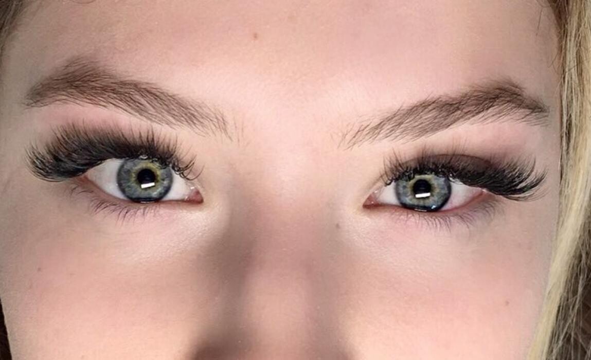 Images Glow By V - Lashes & Brows