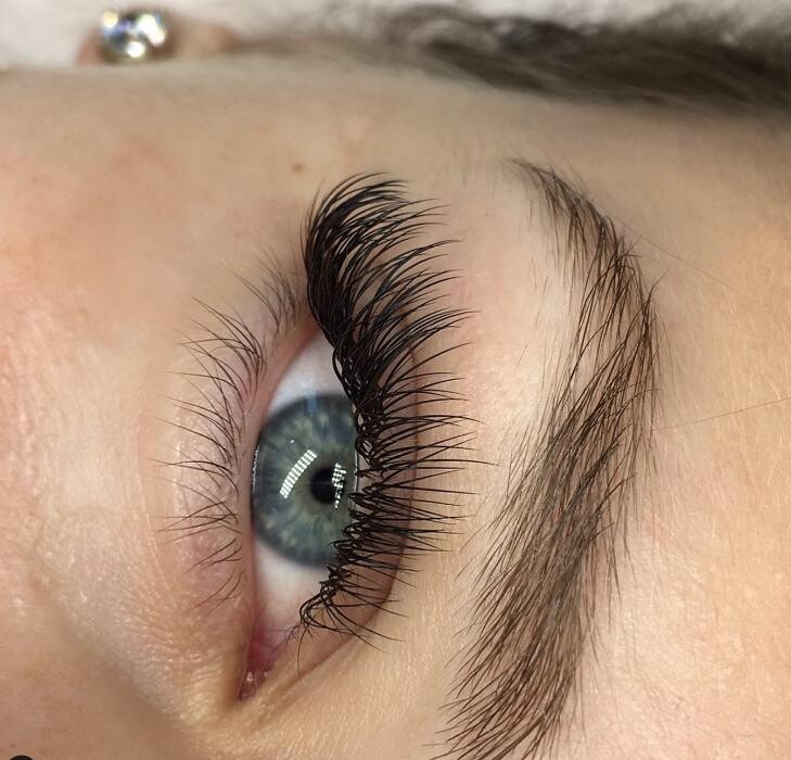 Images Glow By V - Lashes & Brows