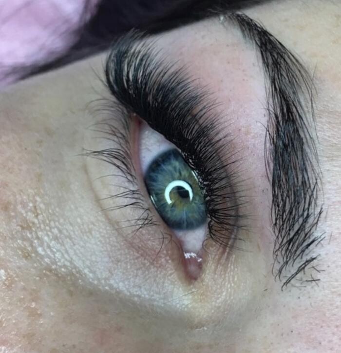 Images Glow By V - Lashes & Brows