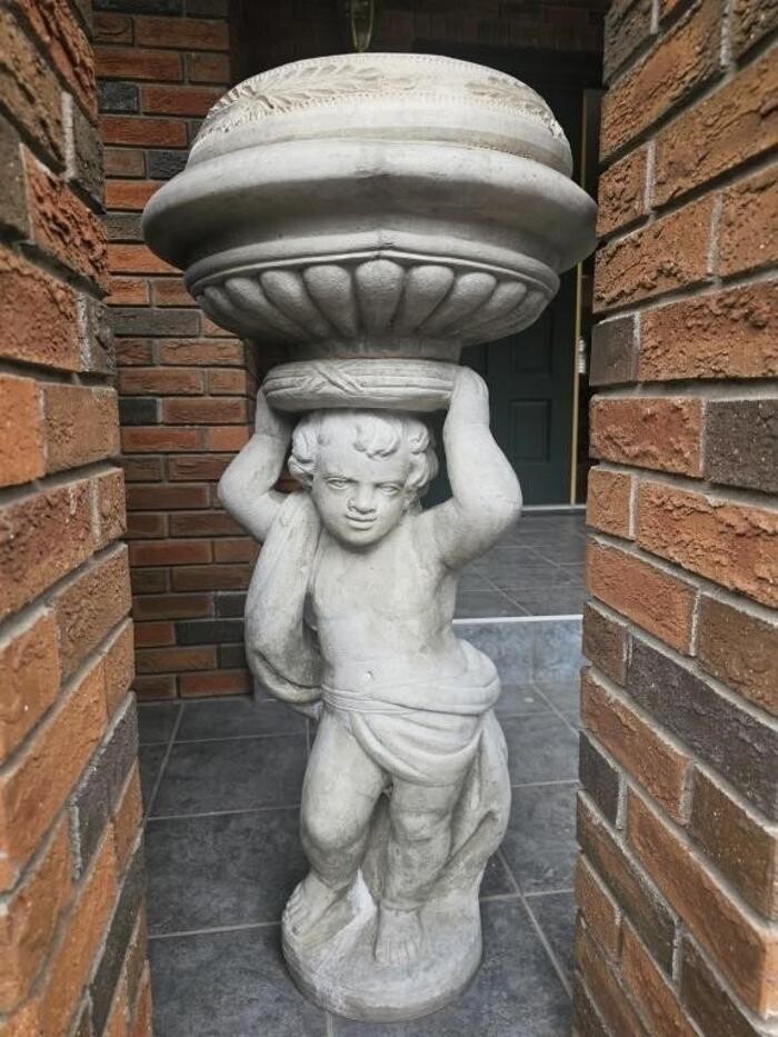 Images Kelowna Estate Liquidation