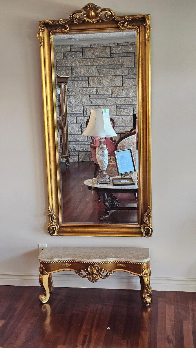Images Kelowna Estate Liquidation