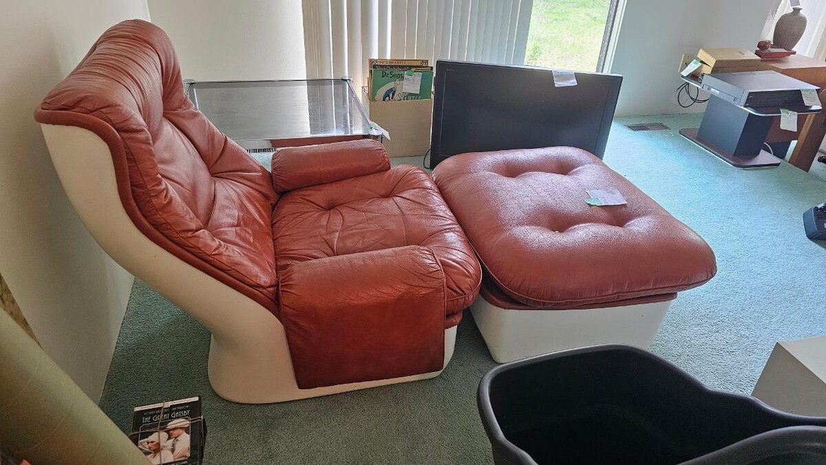 Images Kelowna Estate Liquidation