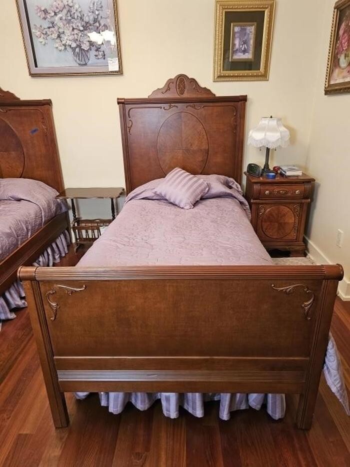 Images Kelowna Estate Liquidation