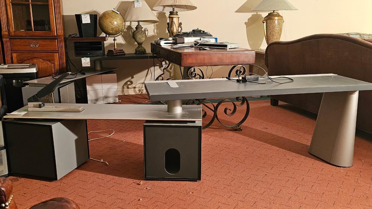 Images Kelowna Estate Liquidation