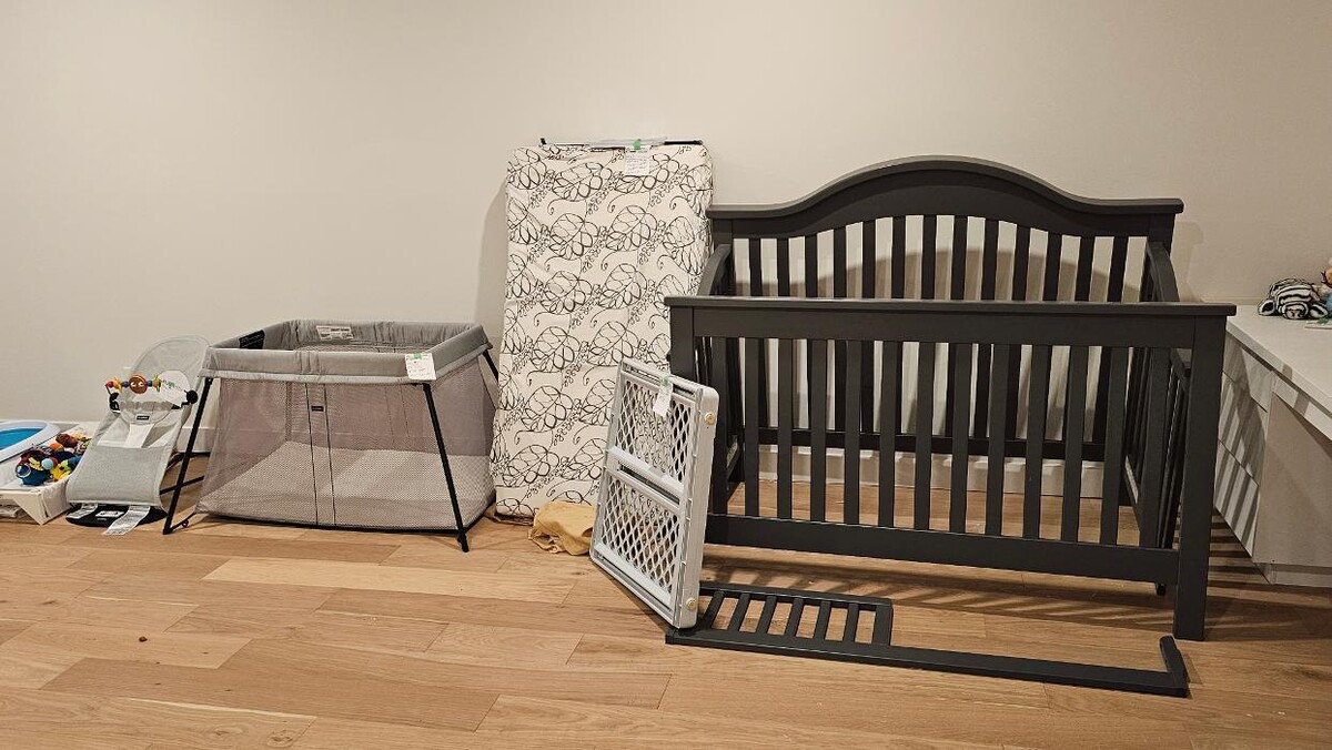 Images Kelowna Estate Liquidation