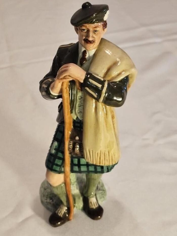 Images Kelowna Estate Liquidation