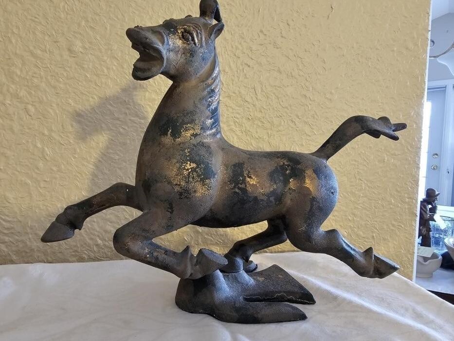 Images Kelowna Estate Liquidation