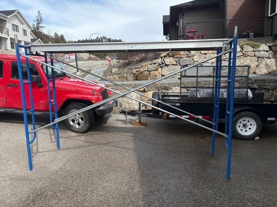 Images Kelowna Estate Liquidation
