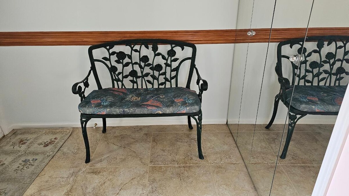 Images Kelowna Estate Liquidation