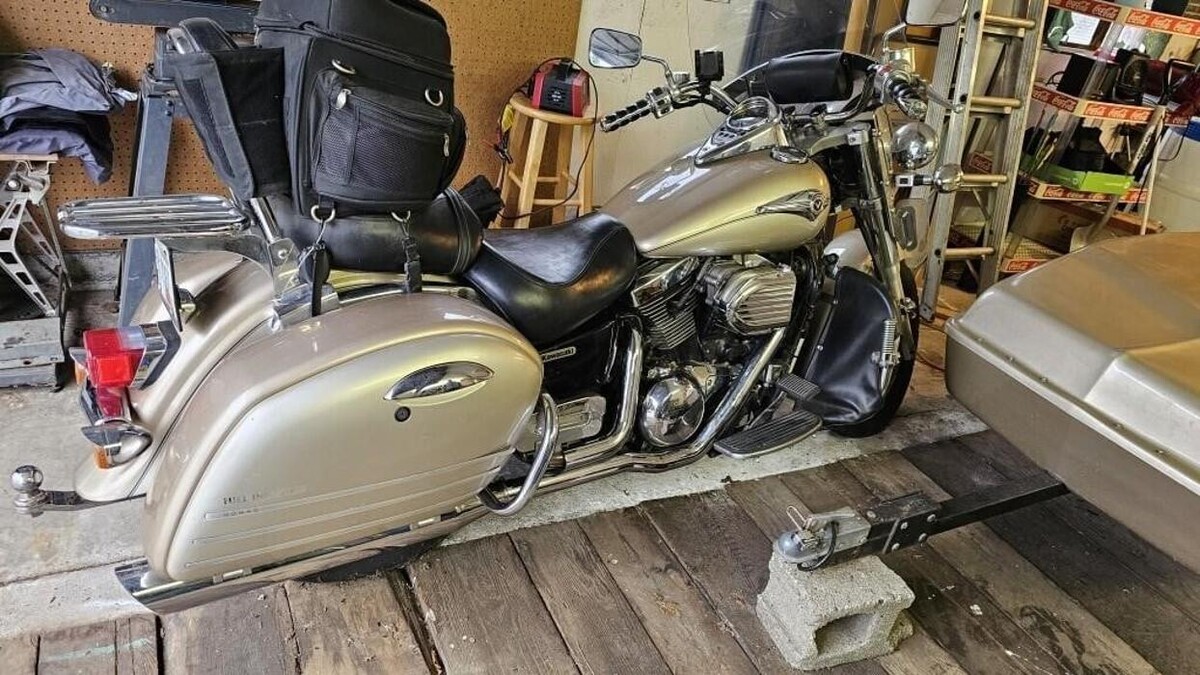 Images Kelowna Estate Liquidation