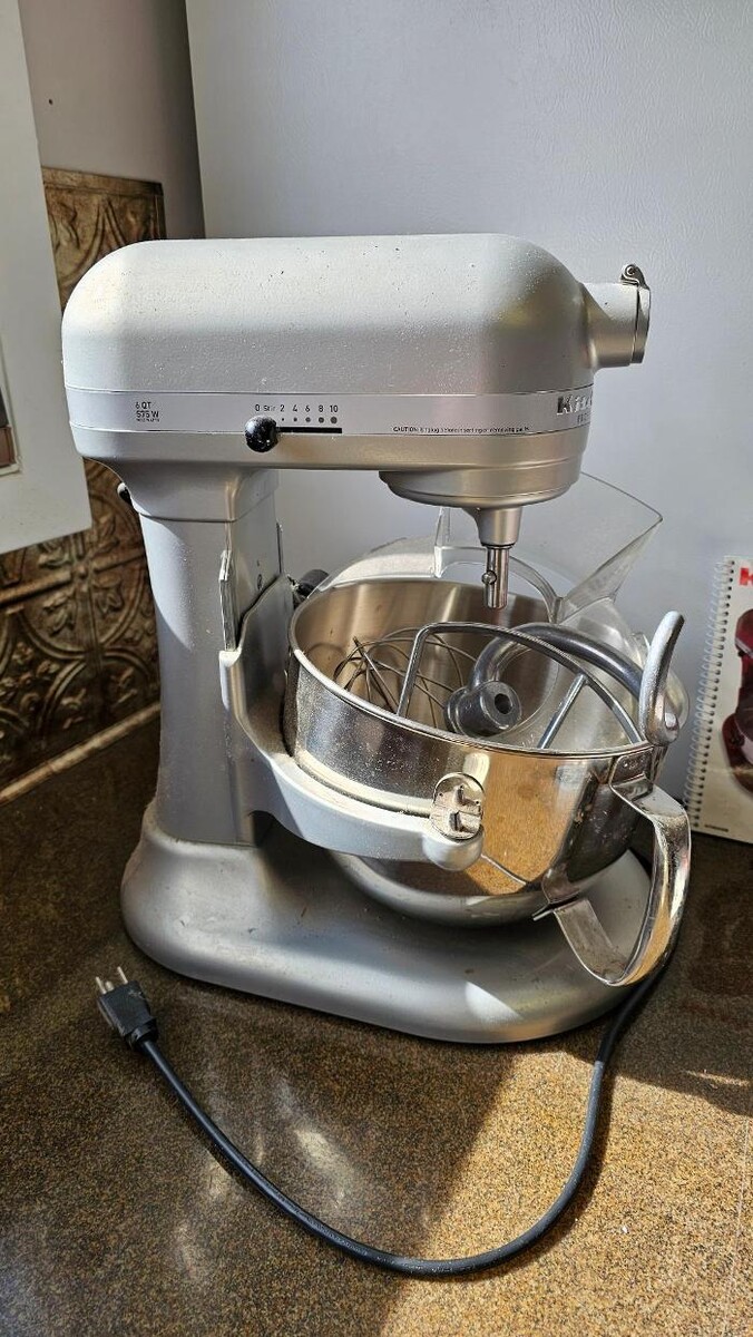 Images Kelowna Estate Liquidation