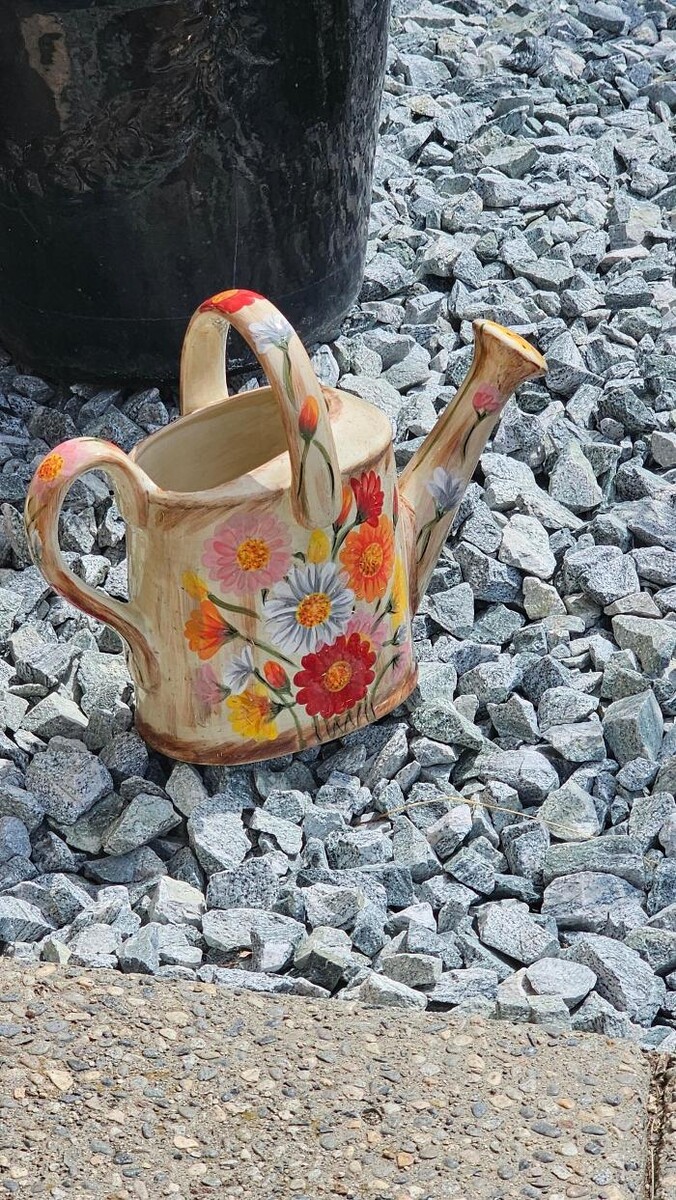 Images Kelowna Estate Liquidation