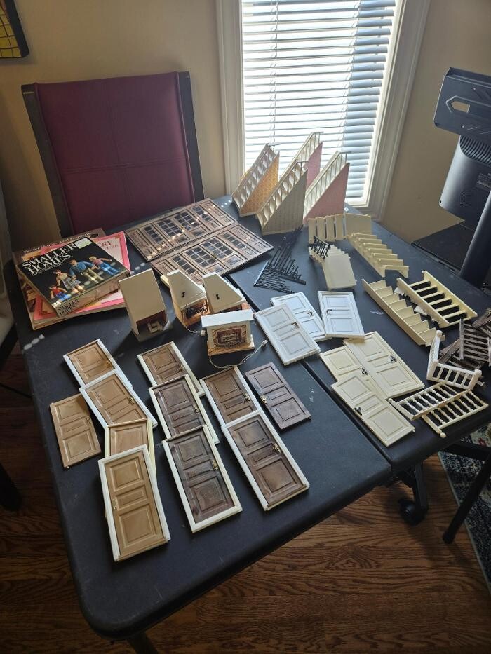 Images Kelowna Estate Liquidation