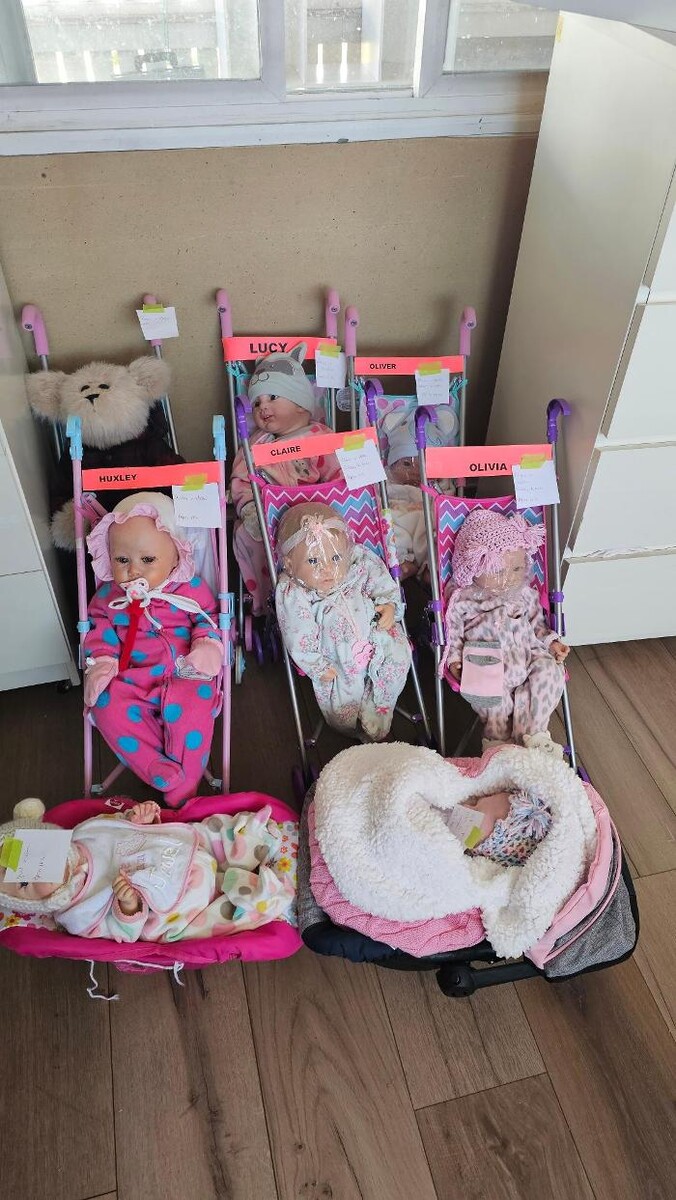 Images Kelowna Estate Liquidation