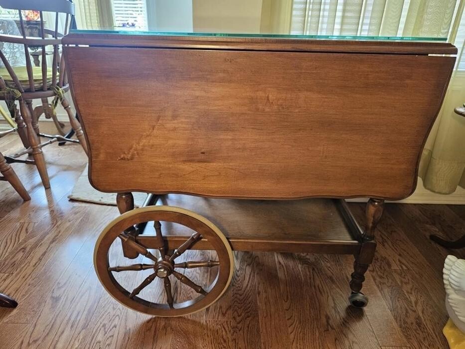 Images Kelowna Estate Liquidation