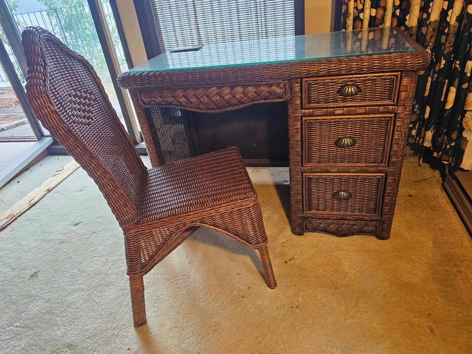Images Kelowna Estate Liquidation