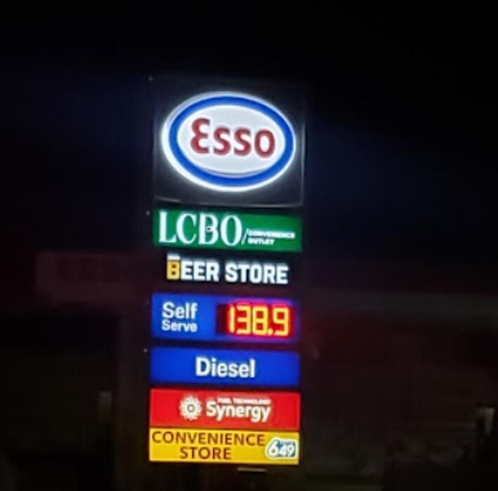 Images Esso LCBO & BEER STORE Caledon