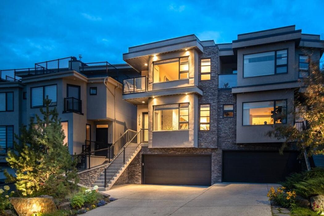 Images Ross PAVL ELITE Real Estate Group