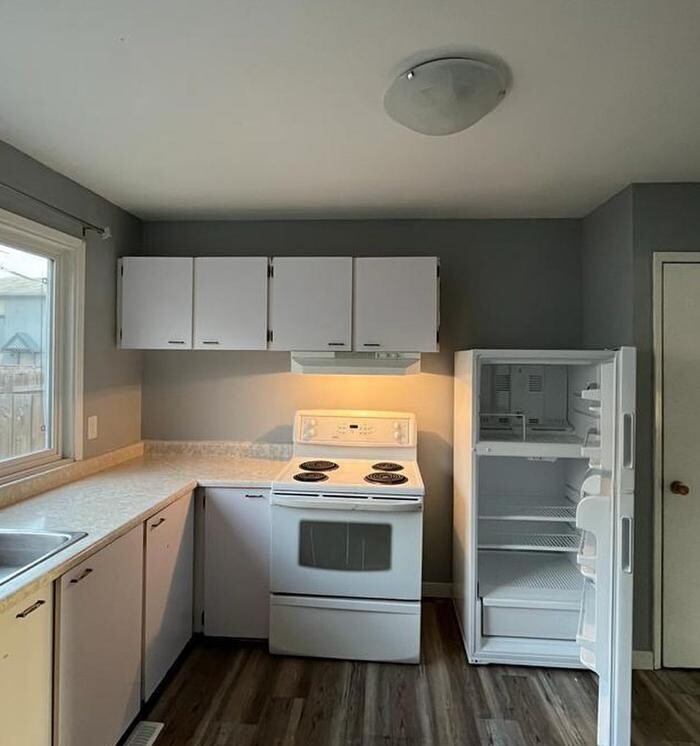 Images At Your Door Services Ltd