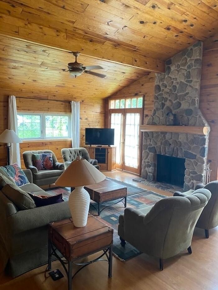 Images Idylwylde Cabins