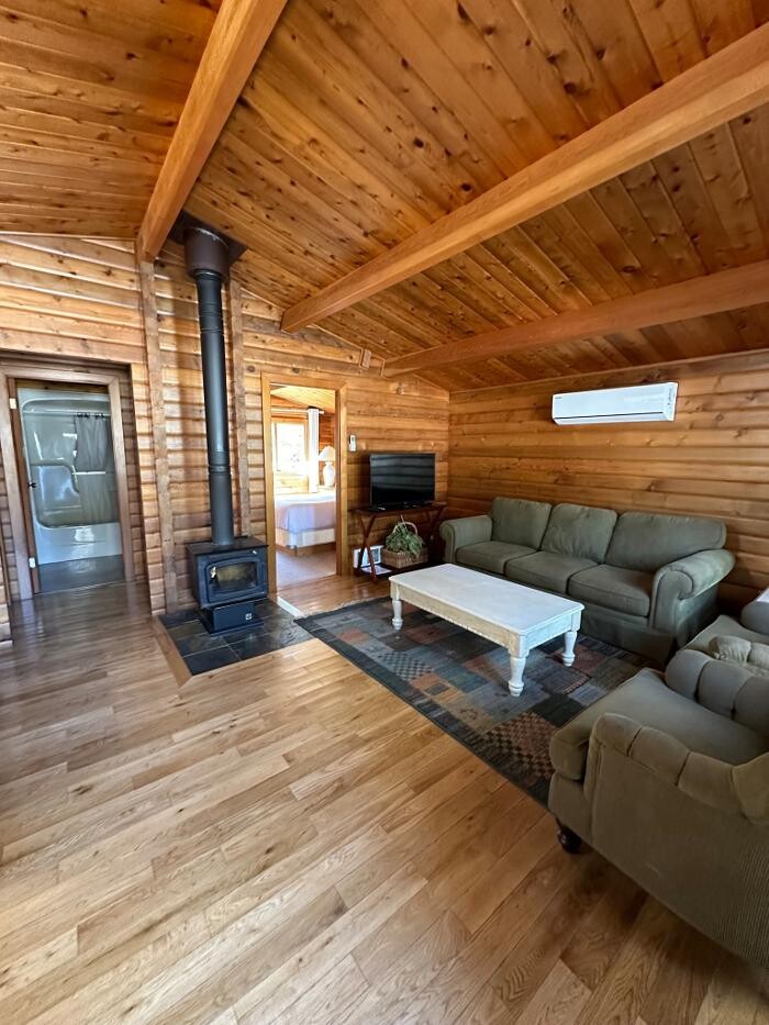 Images Idylwylde Cabins