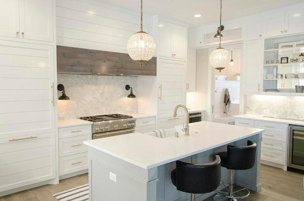 Images Ayvaun Design and Build