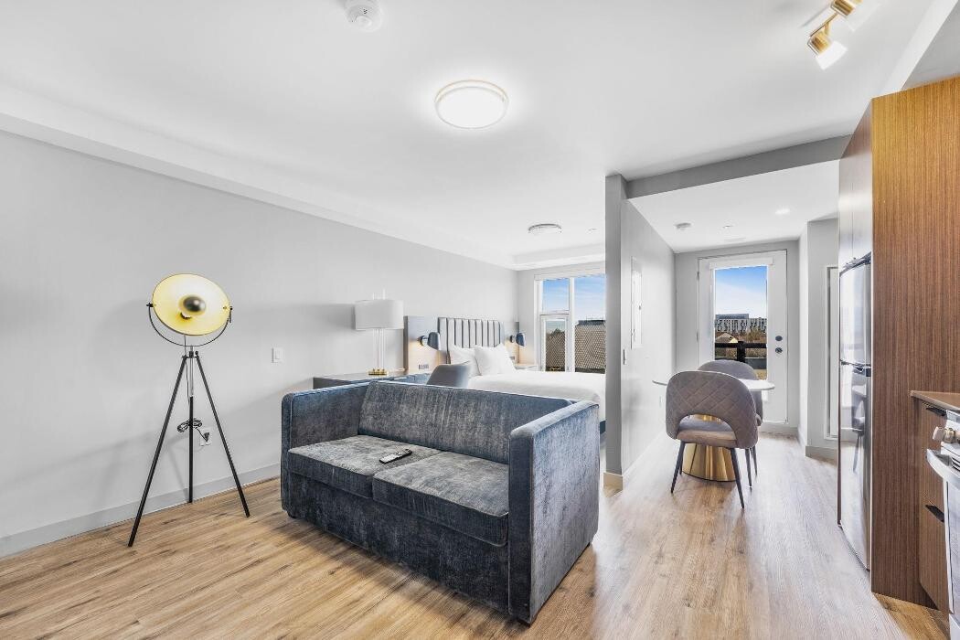 Images Skye Hotel & Residences