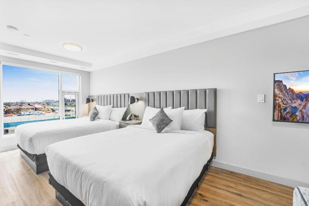 Images Skye Hotel & Residences