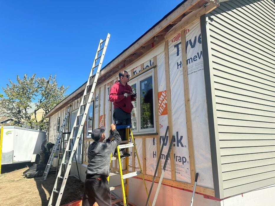 Images All Stars Roofing LTE