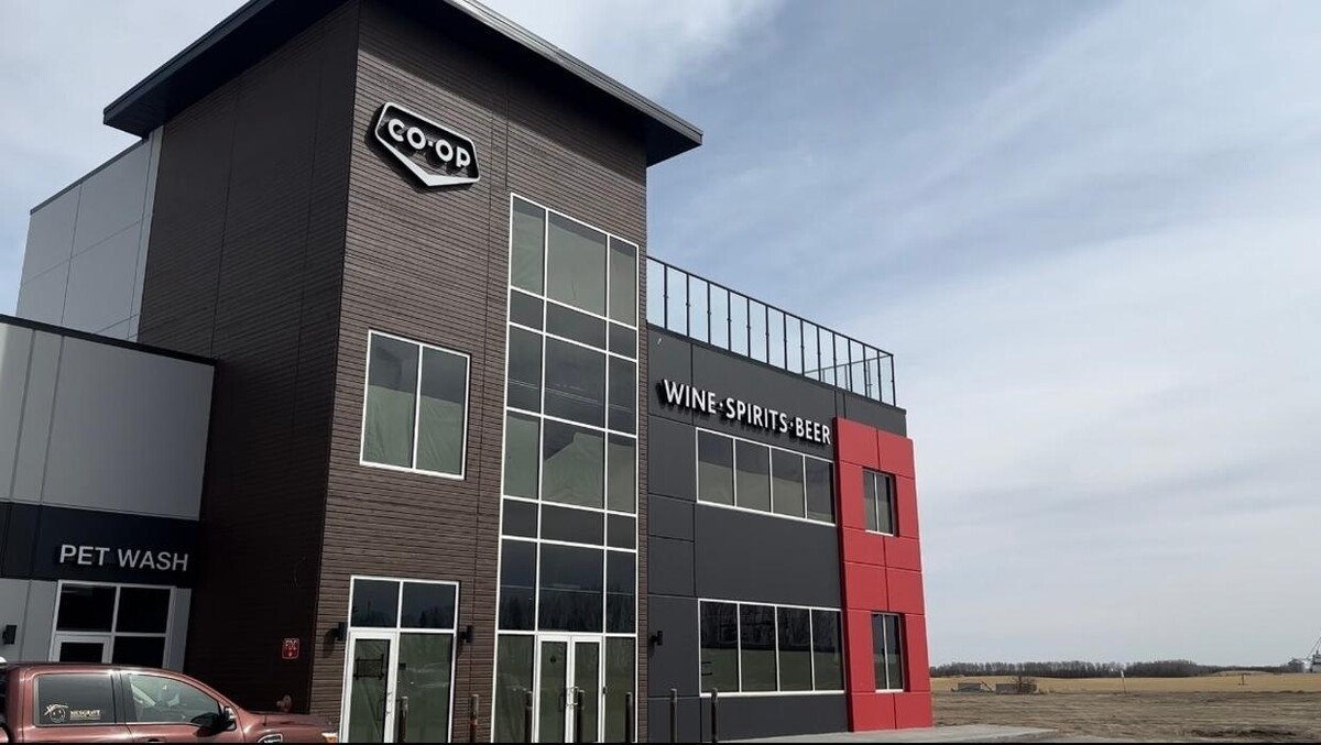 Images Lloydminster and District Southview Co-op Liquor and Spirits
