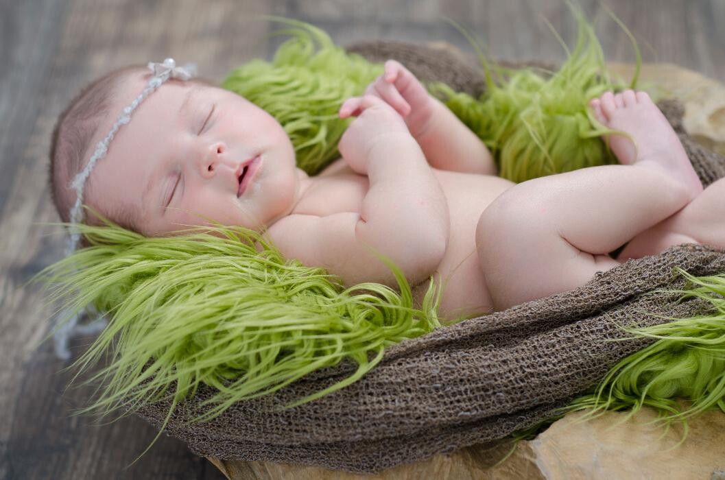 Images Bébé croissant et compagnie