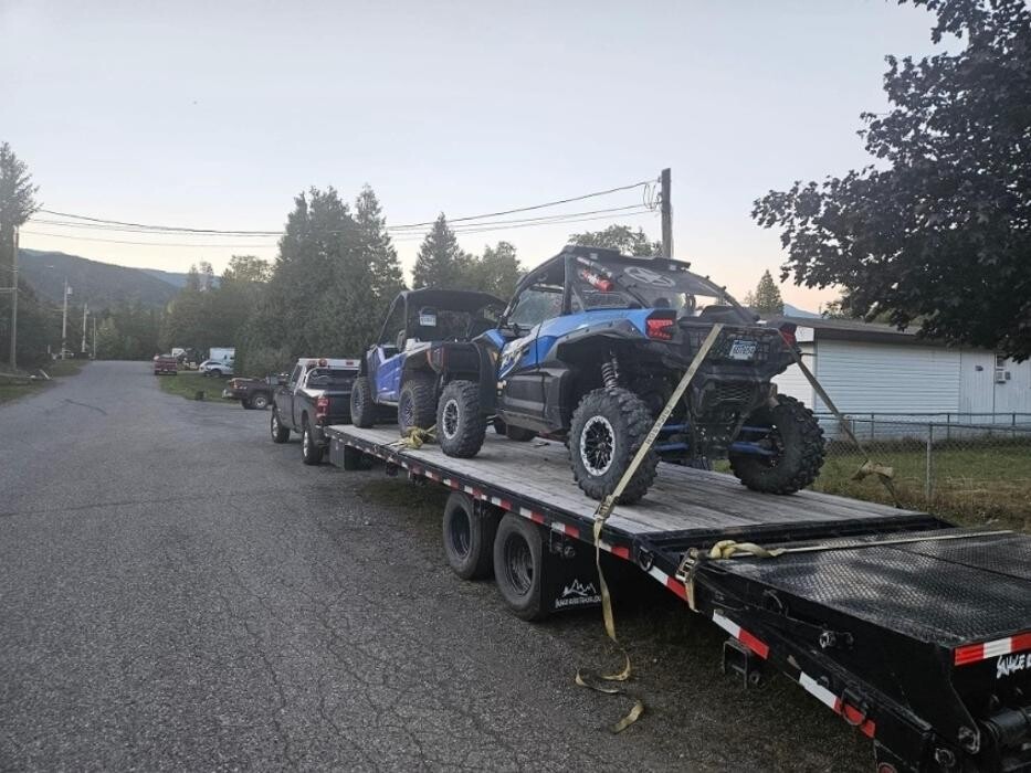 Images Silver Fox Hot Shot Services Inc.