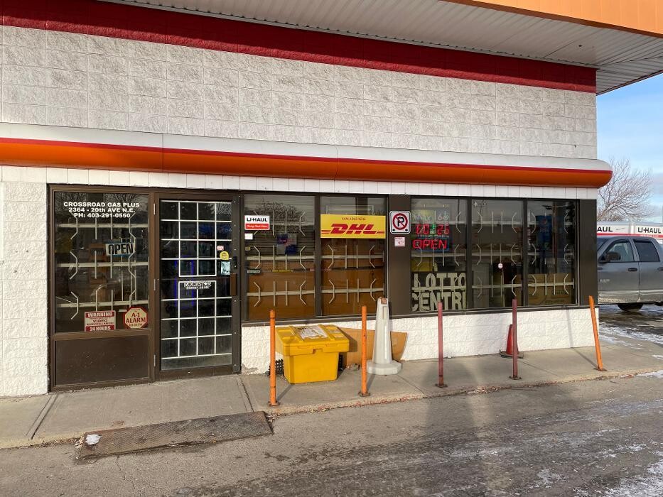 Images DHL Express Authorized Shipping Center