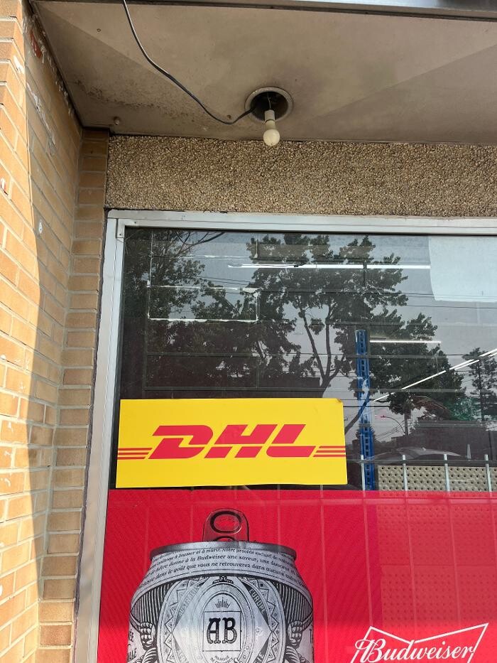 Images DHL Express Authorized Shipping Center