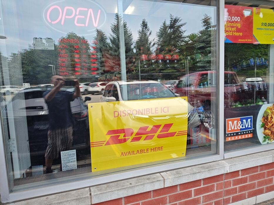 Images DHL Express Authorized Shipping Center