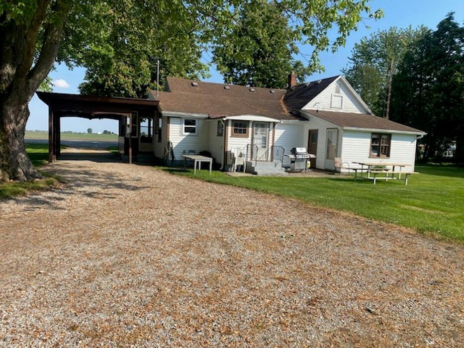 Images Benn cottage Rentals Mitchells Bay