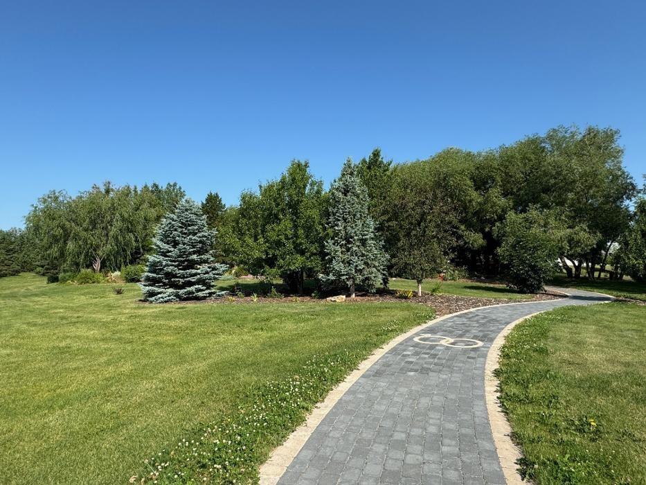 Images Wolf's Botanical Wedding Island