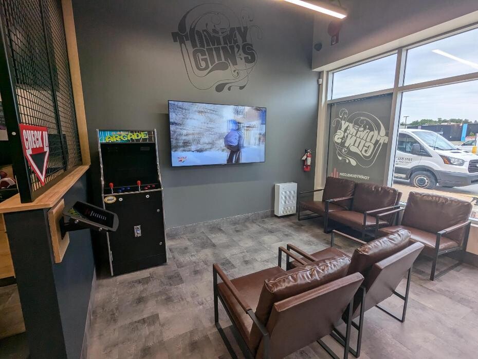Images Tommy Gun's Original Barbershop