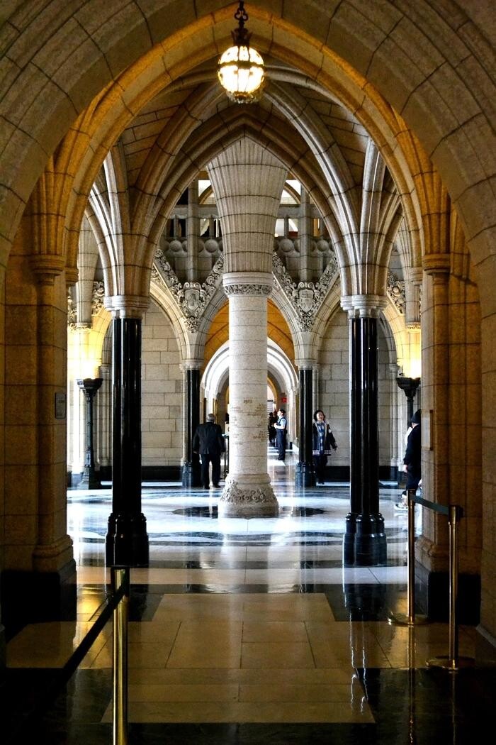 Images Ottawa Tour Guide Service Inc.