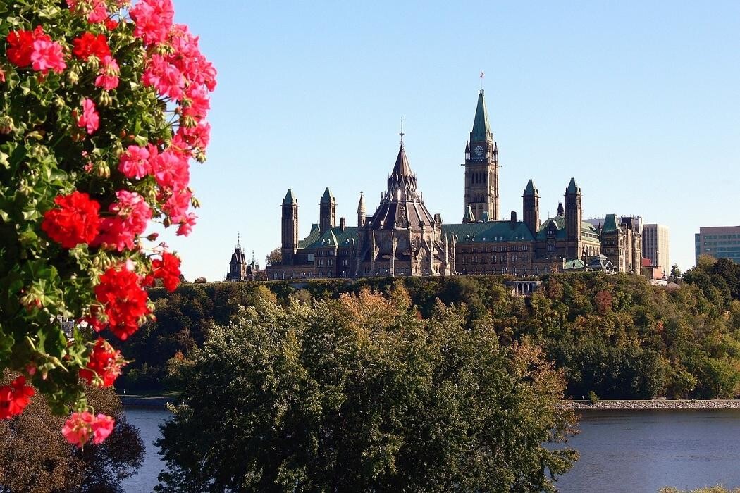 Images Ottawa Tour Guide Service Inc.