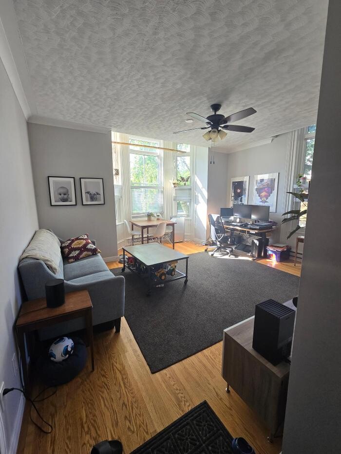 Images Phoenix Rising Property Management Inc