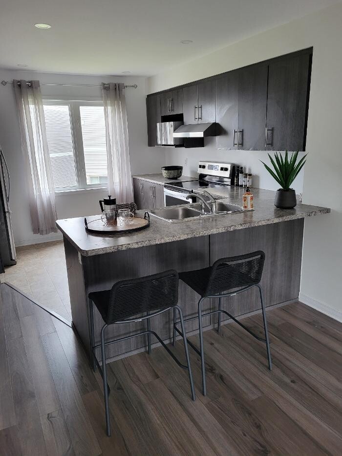 Images Phoenix Rising Property Management Inc